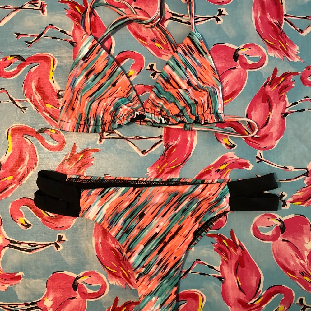 Hurley Bikini NWOT